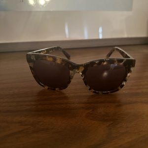 Madewell tortoise shell sunglasses